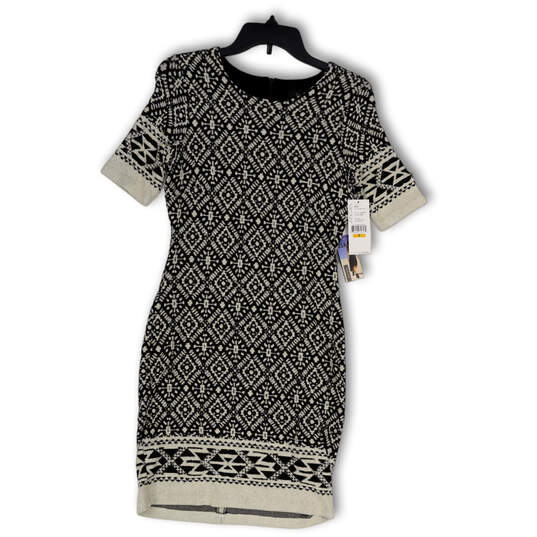 NWT Womens Black Geometric Short Sleeve Knee Length Sweater Dress Size S image number 1
