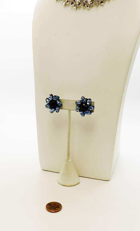 VNTG Weiss Blue CZ Flower Clip-On Earrings & Coro Silver Tone Necklace 71.6g image number 4