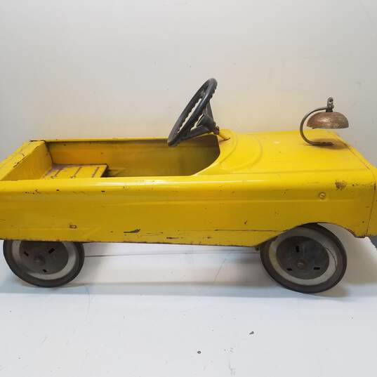 Vintage Murray Pedal Car image number 1
