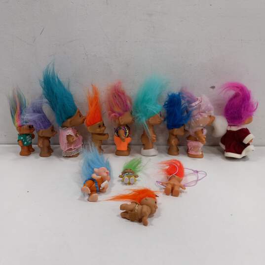 Bundle of Assorted Troll Dolls w/ Accessories image number 3