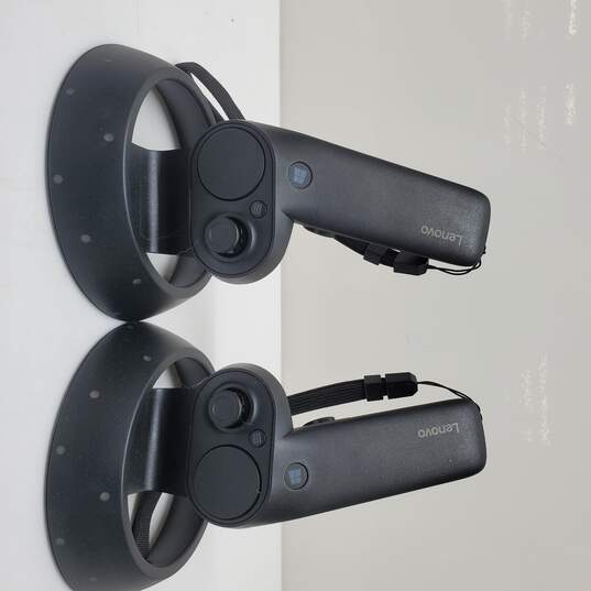 Lenovo Explorer Windows Mixed Reality Headset with Motion Controllers Untested image number 6