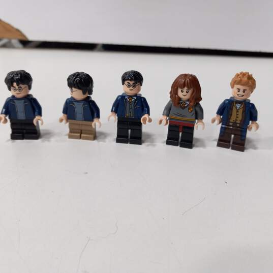 13pc Bundle of Assorted Lego Harry Potter Minifigures image number 3