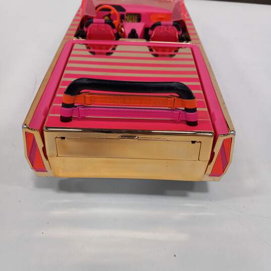 MGA Entertainment LOL Surprise Car Pool Coupe image number 4