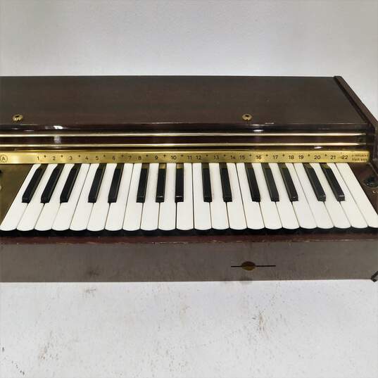 VNTG Delmonico Brand Electronic Chord Organ w/ Power Cable (Parts and Repair) image number 16