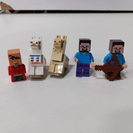 14pc Bundle of Assorted Lego Minecraft Minifigures image number 3