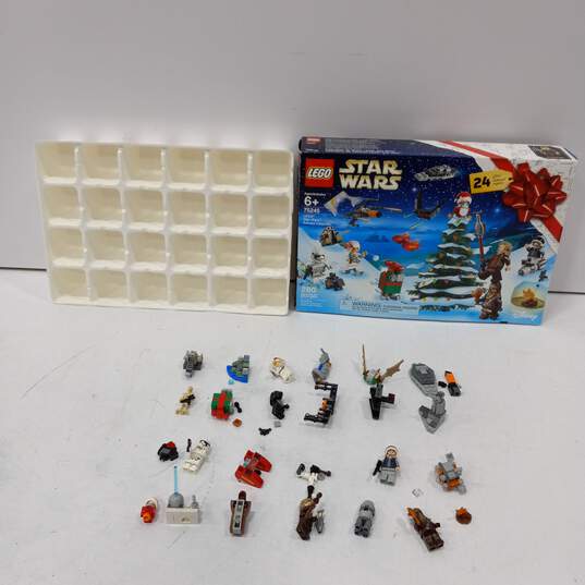Lego Star Wars Advent Calendar image number 1