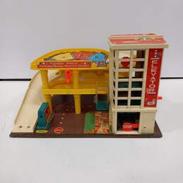 Vintage Fisher Price Toy Garage
