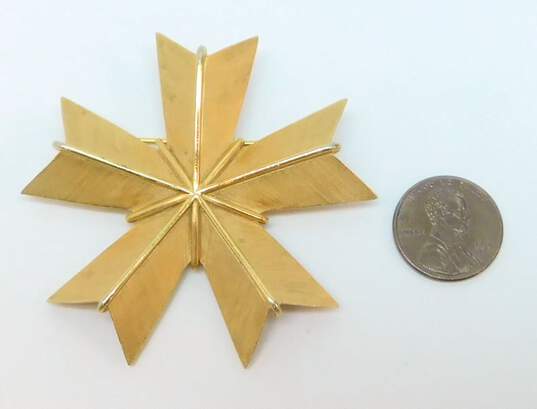 Vintage Crown Trifari Brushed Gold Tone Maltese Cross 22.5g image number 5