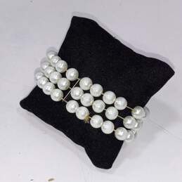 Bundle of Faux Pearl Costume Jewelry alternative image