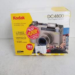 UNTESTED Kodak Zoom Digital Camera DC4800 3.1 w/ Adapter, Charger, Batteries, User Guide with Box