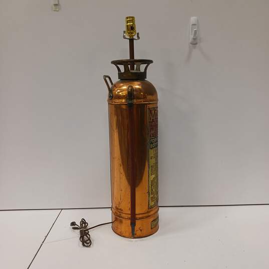 Vintage Fire Extinguisher Lamp image number 4