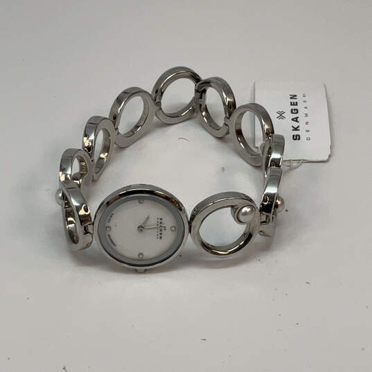 Designer Skagen Silver-Tone Round Dial Chain Strap Analog Wristwatch image number 2