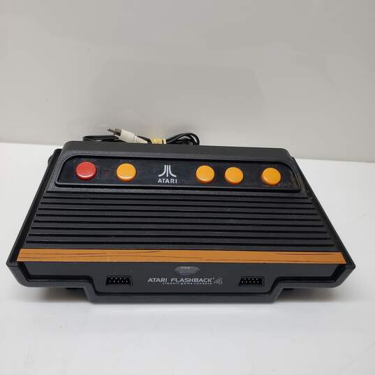 Atari Flashback 4 Classic Game Console with 2 Wireless Controllers image number 4