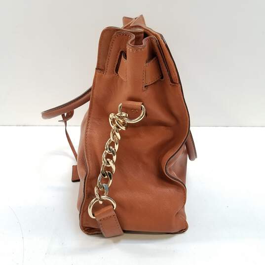 Michael Michael Kors Brown Leather Hamilton Tote Bag image number 6