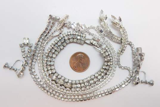 Vintage Silver Tone Clear Icy Rhinestone Costume Jewelry 38.0g image number 3