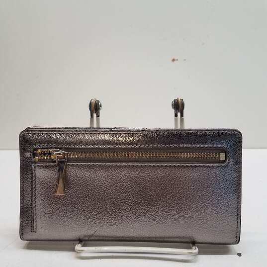 Kate Spade Highland Drive Legacy Silver Metallic Leather Bifold Zip Envelope Wallet image number 2