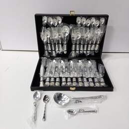 51pc Silver Plated Silverware Set in Case