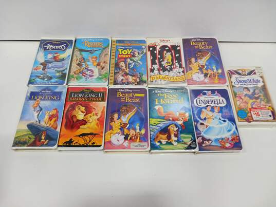 Vintage Bundle of Ten Assorted Walt Disney VHS Movies image number 1