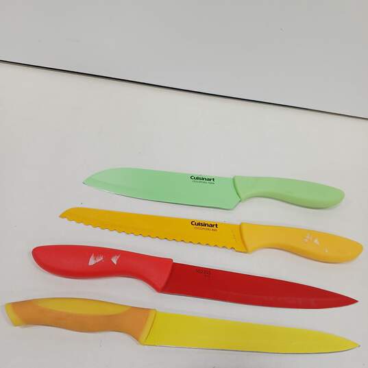 Bundle of 8 Cuisinart Kitchen Knives with Blade Guards image number 5