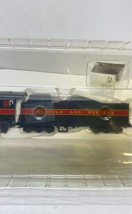 Spectrum "Ho" Scale 1:87 4-8-4 Class J Passenger Norfolk & Western Loco #612 alternative image