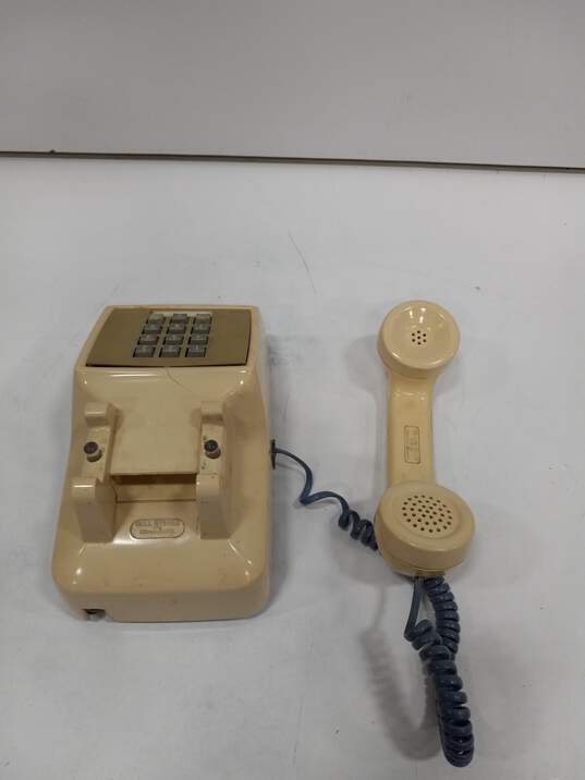 Vintage Western Electric Bell Telephone image number 2