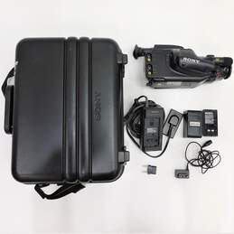Sony Handycam CCD-F35 Video 8 Camcorder W/ Hard Case
