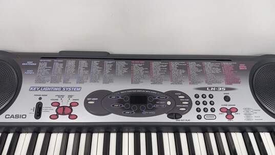 Casio LK-35 Electric Keyboard image number 3