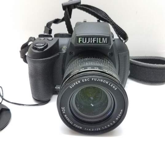Fuji FinePix HS30EXR D-SLR style Bridge Camera 24-720mm 30x Zoom Lens image number 2