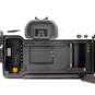 Canon EOS Rebel 2000 35mm SLR Film Camera w/ 28-80mm Lens & Bag image number 7