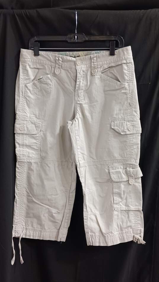 Eddie Bauer Women's Beige Cargo Capri Pants Size 8 image number 1