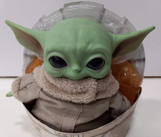 Star Wars The Mandalorian The Child L'enfant Baby Yoda Plush Mattel Canada image number 8