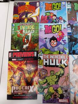 Lot of 16 Assorted Comic Books alternative image