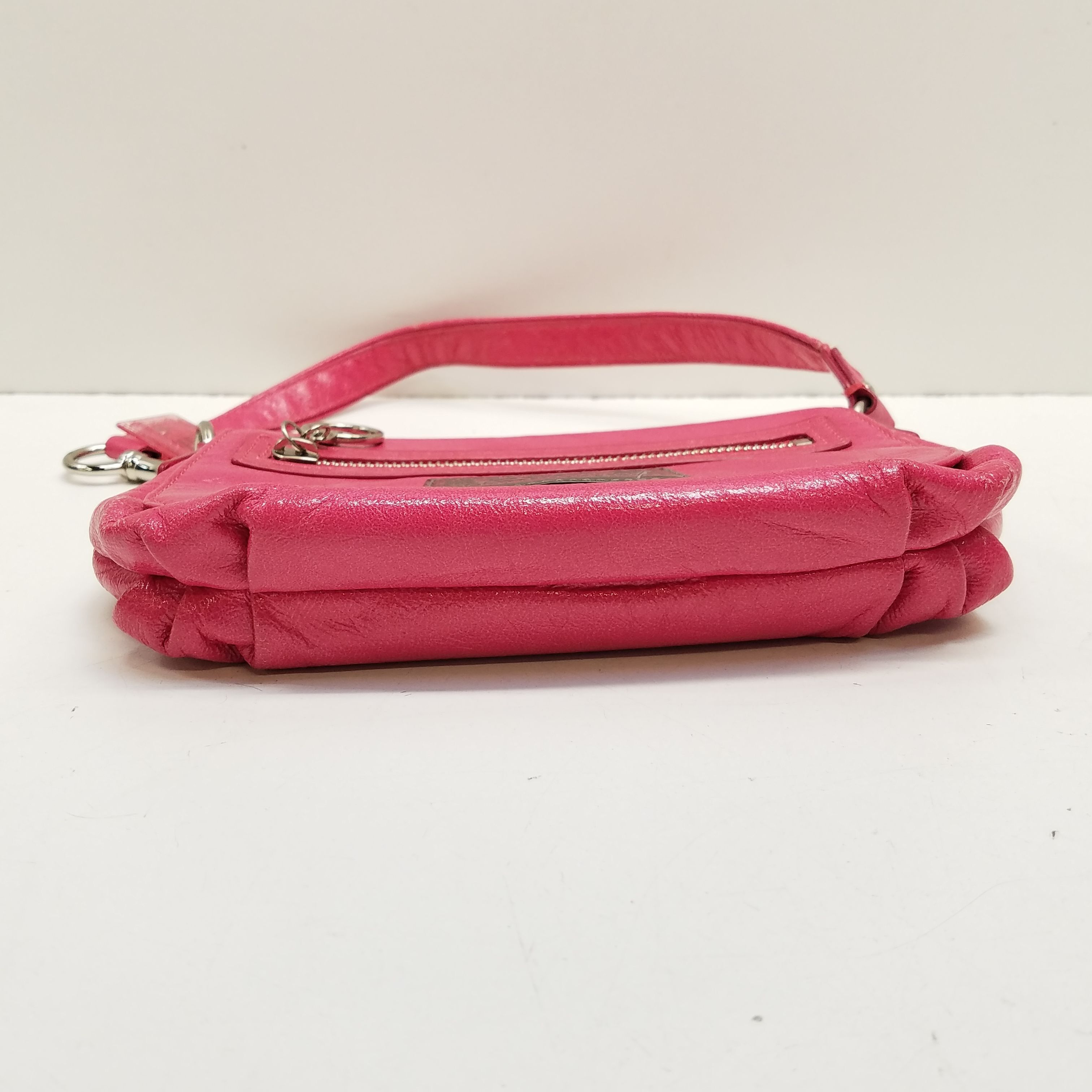 Item #29 Coach Pink Small Wallet | The Meow Mission's: 2021 Designer Purse  Auction | The Meow Mission | BetterWorld