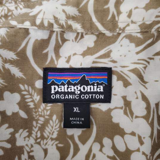 VTG Patagonia MN's Tan & White Organic Cotton Floral Print Shirt Size XL image number 3
