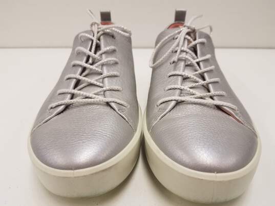 Ecco Spikeless Golf Soft 7 Women's Monochromatic Silver Shoes Sz. 9 image number 4