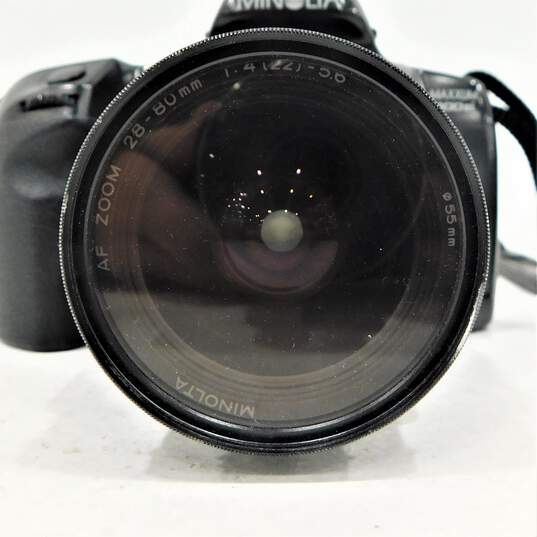 Minolta Maxxum 400si 35mm Film Camera W Minolta AF zoom22-80mm Lens image number 2