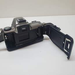 Nikon SLR Film Camera Body Only For Parts/Repair alternative image