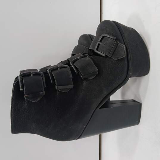 Asos Platform Chunky Boots Women's Size 7 image number 3
