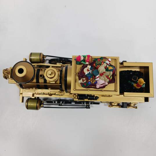 Gold Label Collection Christmas Cannonball Train image number 3
