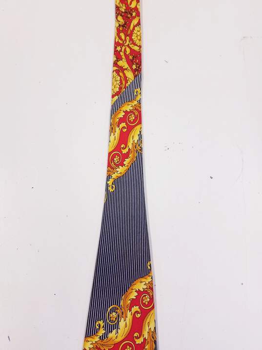 Vintage Gianni Versace Italy 90s Gold Baroque Print Stripe Silk Neck Tie 57 inch image number 5
