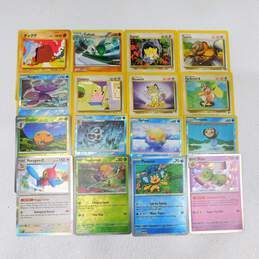 Pokemon TCG Lot of 100+ Cards with Vintage and Holofoils alternative image