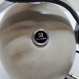 Vintage Pioneer White Headphones-Untested alternative image