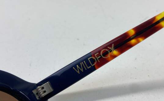 WildFox Twiggy Duo Tone Tortoiseshell Sunglasses Multicolor One Size image number 6