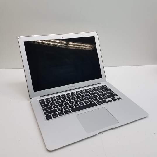 Apple MacBook Air (13-in, A1466) - Wiped - image number 2