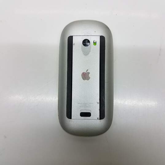 Apple Magic Mouse Wireless Model A1296 image number 3
