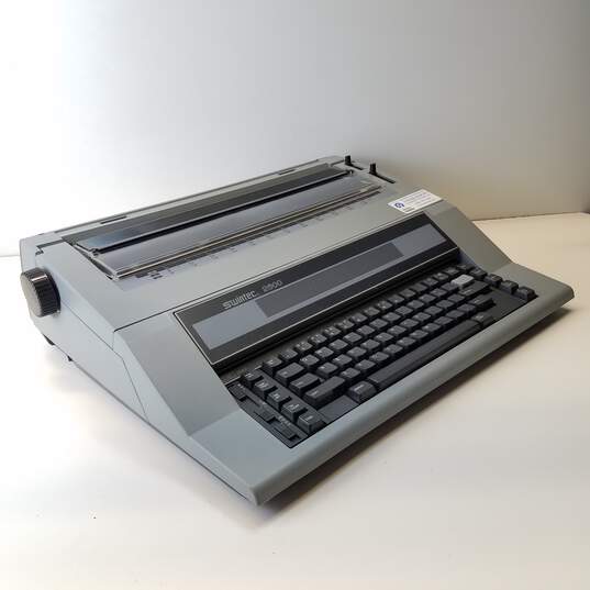 Swintec 2600 Electronic Typewriter image number 5