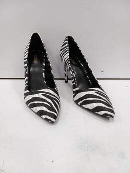 Women's Black & White Zibra Print Michael Kors PV21B Shoes Size 7 1/2