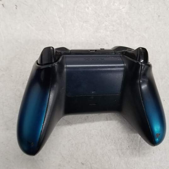 Xbox One Controller for Parts and Repair image number 3
