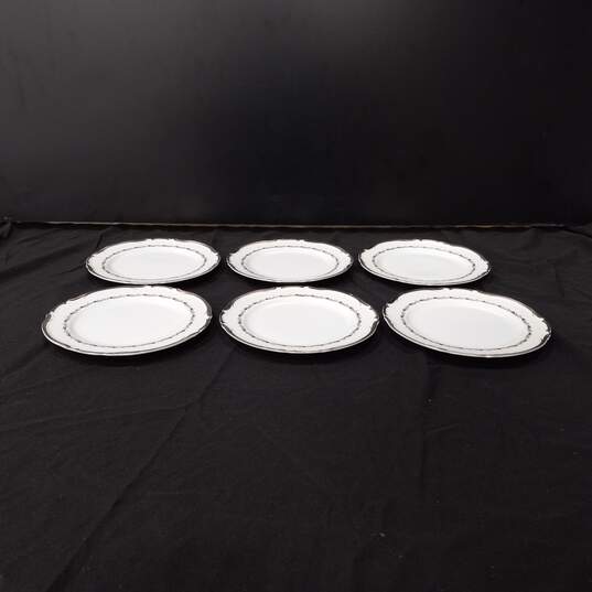 6 Pc. Bundle of 6 Fine Seyei China Marquis Bread Plates image number 1