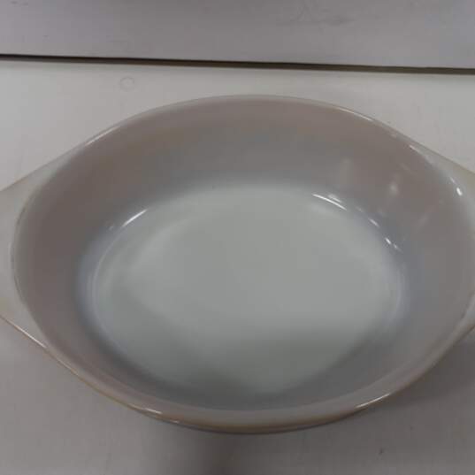 Pyrex 045 Brown Casserole Dish 2 1/2 Qt. w/Lid image number 2